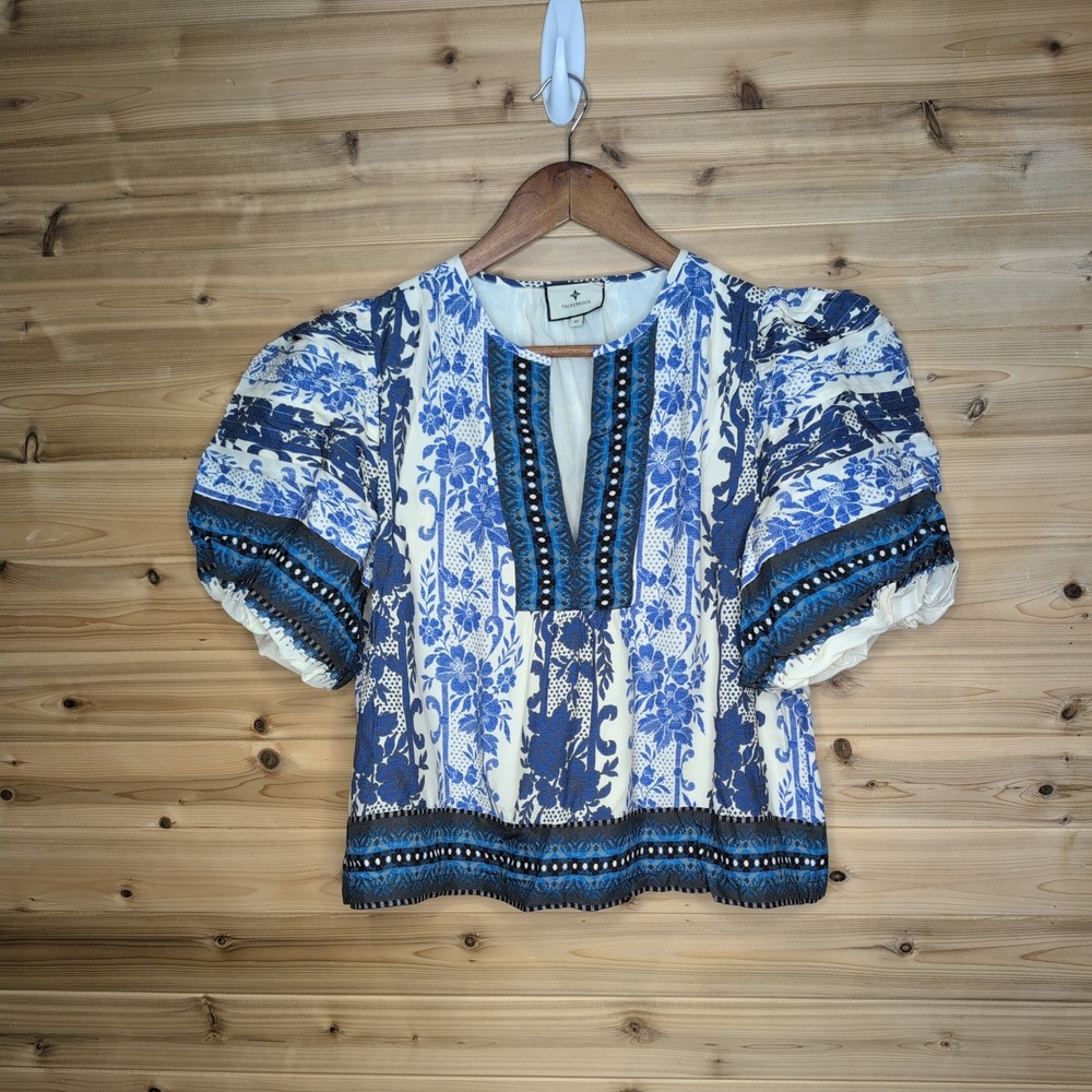 Tuckernuck Bondi Blues Dina Blouse Blue White Floral Puff Sleeve Blouse Medium